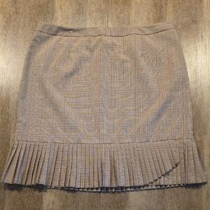 Versaillles- Vintage Plaid Pleated Women's Skirt. Size 16